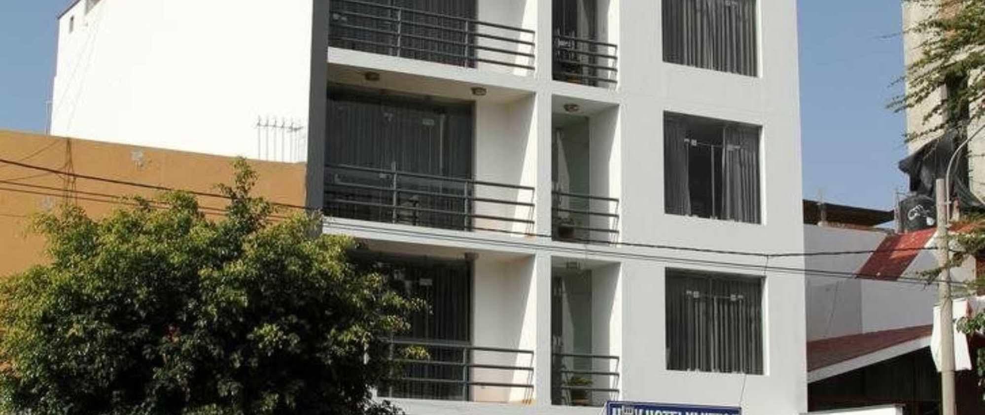 Hotel Vanetom تشيكلايو المظهر الخارجي الصورة